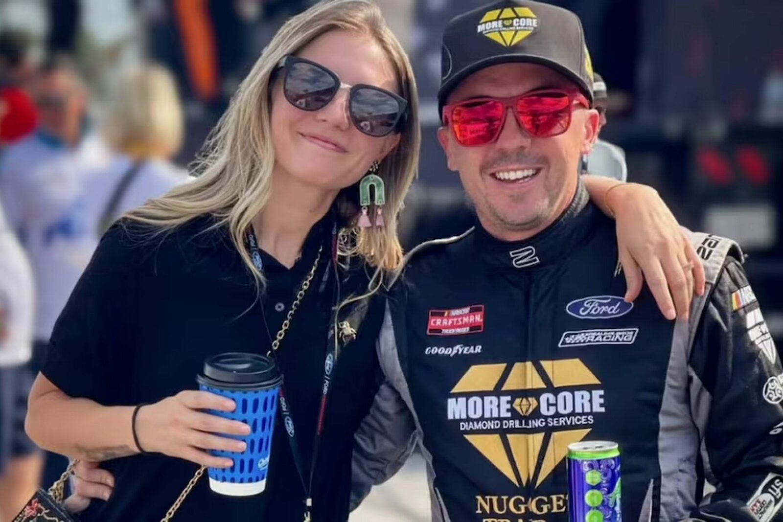 Frankie Muniz anuncia divorcio de Paige Price tras 10 años de relación