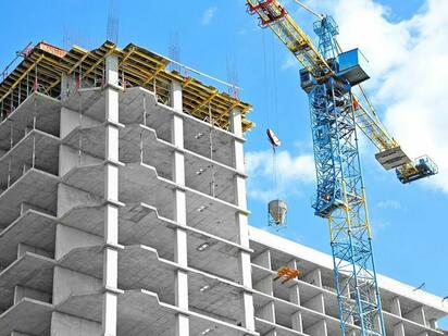 Confianza en la construcción suma 22 meses por debajo de 50 puntos