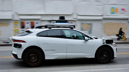 Waymo y Uber concluyen su alianza de robotaxis en Phoenix