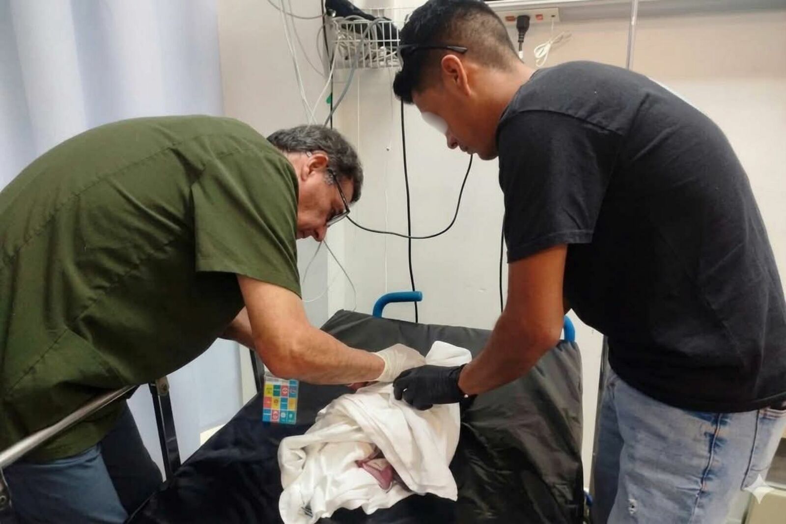Juanito permanece estable; personal del Hospital Amparo Pape lucha por su recuperación