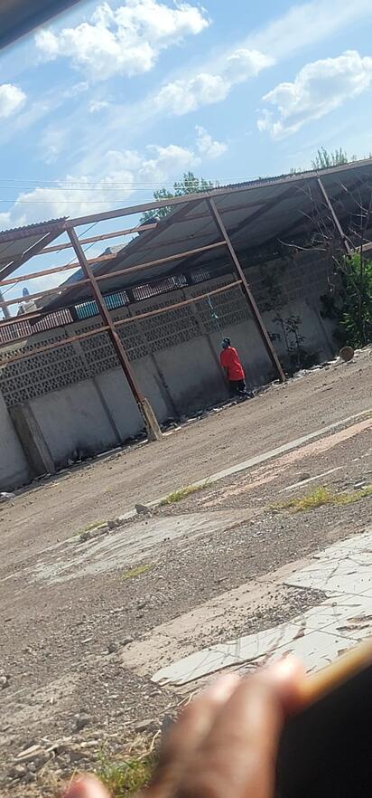 Rescatan con vida a hombre tras intento de suicidio en predio abandonado