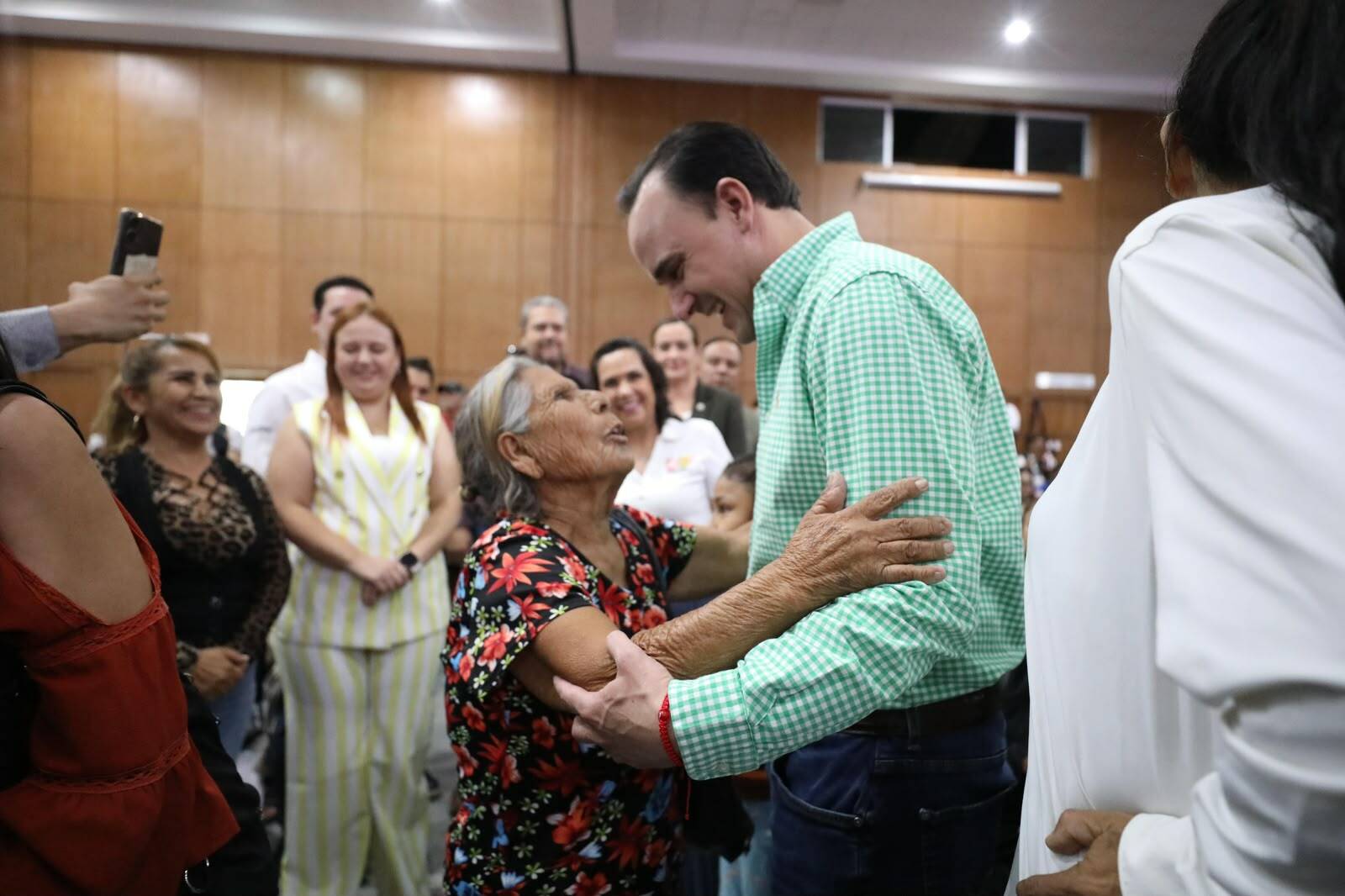 Detonan programas por 50 millones de pesos para personas con discapacidad