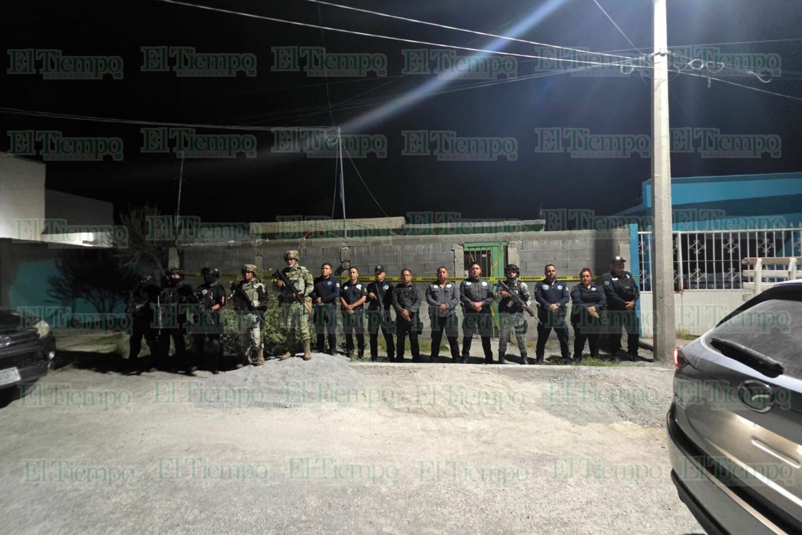 Catean vivienda en el pueblo mágico de Cuatro Ciénegas y aseguran droga, cocaína y equipo para narcomenudeo