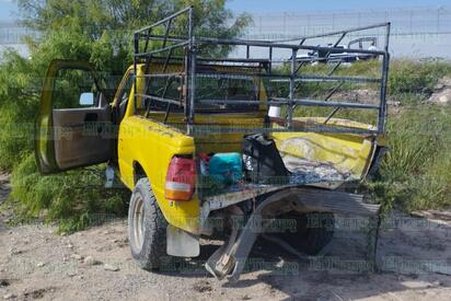 Madre e hija resultan heridas tras choque por alcance frente al CERESO de Monclova