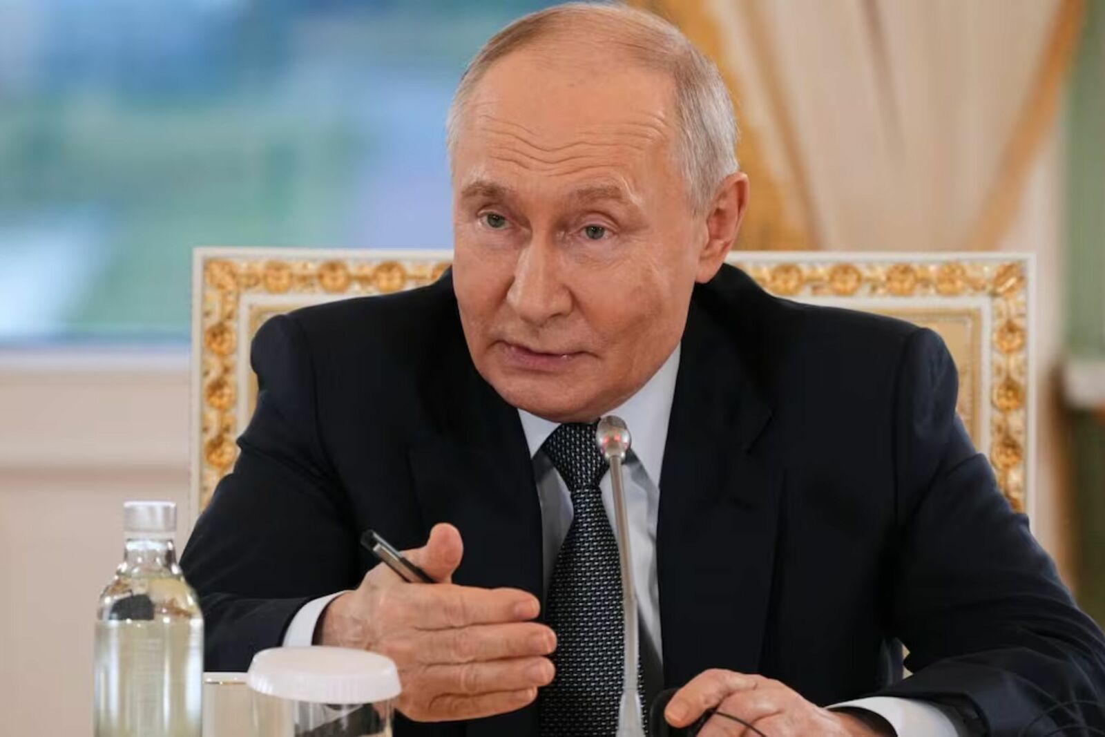 Putin habla con Trump y reafirma ofensiva rusa en el este de Ucrania
