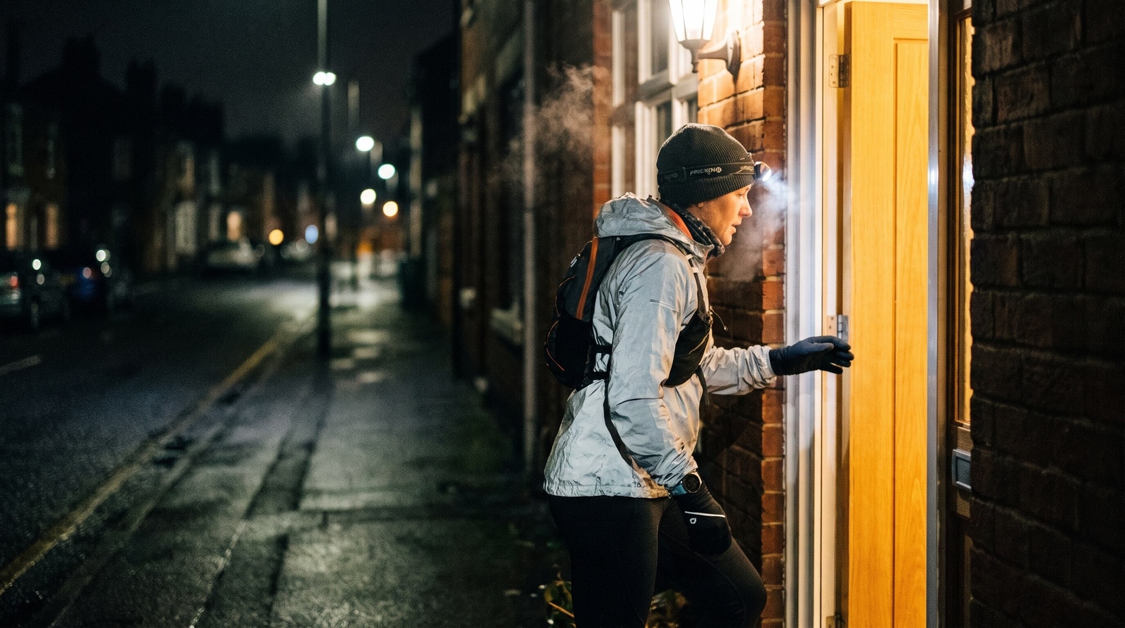 Correr de noche mejora el rendimiento y no empeora el sueño en adultos sanos