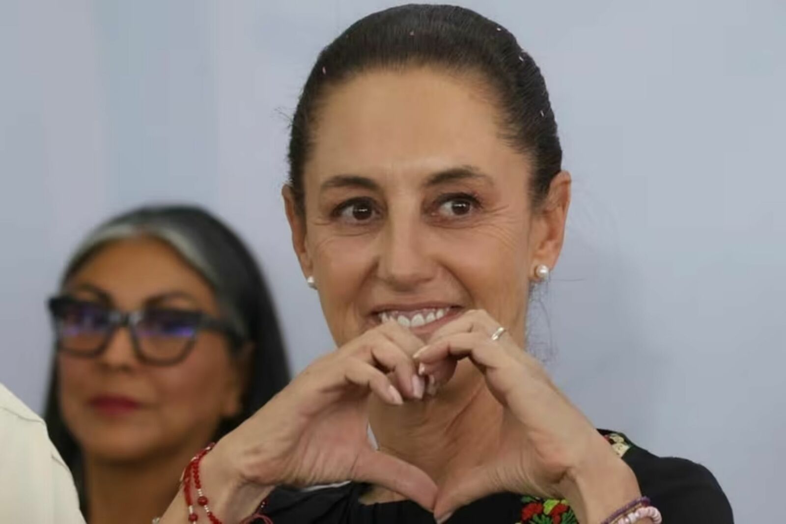 Sheinbaum desea suerte a México previo al partido contra Inglaterra
