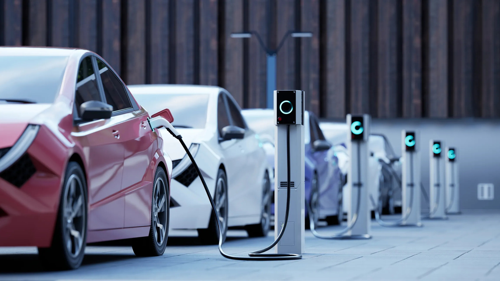 Vehículos eléctricos ganan terreno por alza del crudo e infraestructura limitada