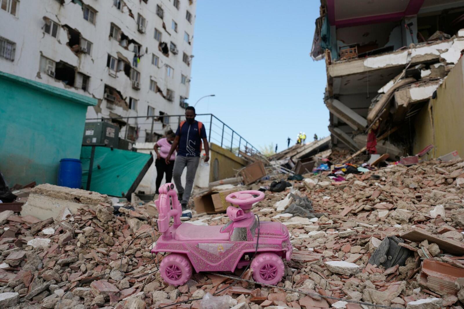 Desplazados por terremotos en Venezuela llegan a otros estados