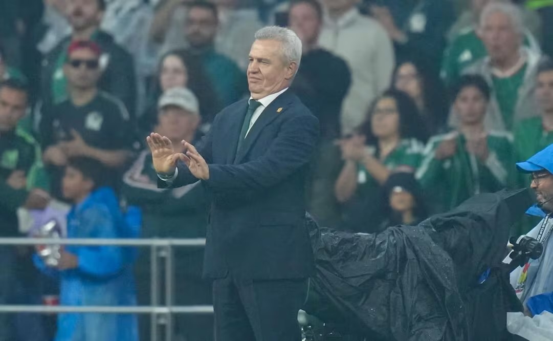 Javier Aguirre se disculpa por eliminación vs Inglaterra