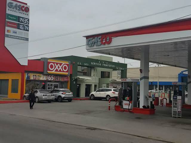 Disminuye suministro de gasolina en Piedras Negras por retrasos en Cadereyta