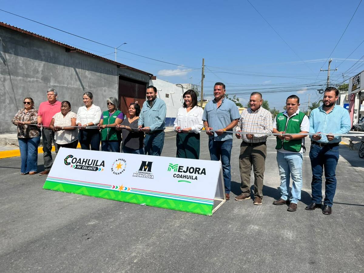 Entregan pavimentación de la calle Álvaro Obregón en la colonia Leandro Valle con inversión de 6.2 millones de pesos