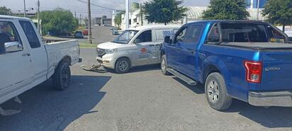 Choque múltiple en el bulevar Madero deja tres camionetas con daños
