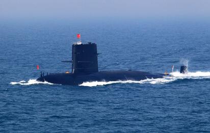 Estados Unidos manifestó gran preocupación por la prueba de un misil chino lanzado desde un submarino en el océano Pacífico y pidió reactivar el diálogo sobre