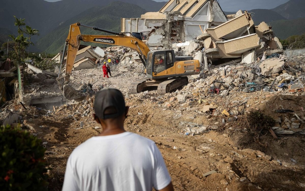 Aumenta a 3 mil 535 la cifra de fallecidos por terremotos en Venezuela