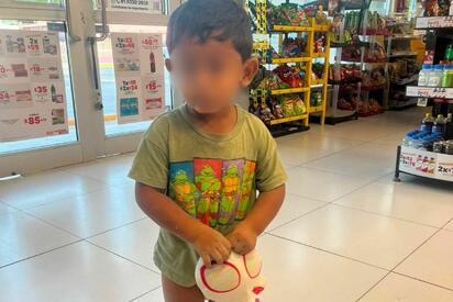 Deambula solo pequeño de 2 años y termina resguardado en un Oxxo de San Buenaventura