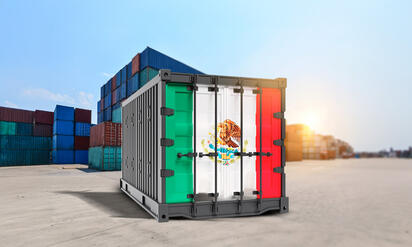 Las exportaciones mexicanas hacia Estados Unidos crecieron 10.8% en 2026, impulsando un superávit comercial superior a 81 mil millones de dólares.