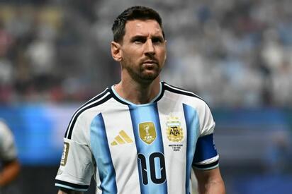 Argentina cae 1-0 frente a Egipto en el primer tiempo en busca del pase a cuartos del Mundial