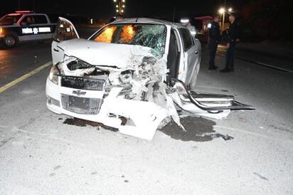 Conductor resulta grave tras chocar contra patrulla en la Carretera 30