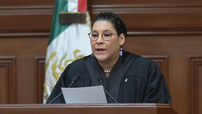 Lenia Batres defiende cobrar ISR a herencias y cuentas de retiro