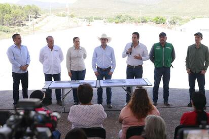 Vamos avanzando muy bien con las grandes obras en todo Coahuila: Manolo