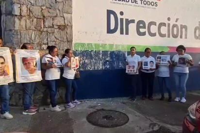 “Cada ficha representa una vida”: madres buscadoras denuncian retiro de carteles en Guerrero