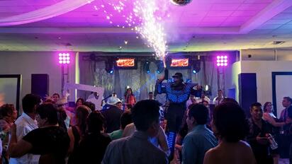 Salones de eventos refuerzan medidas para prevenir accidentes