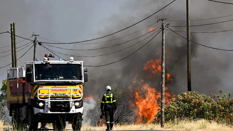 Incendio forestal deja 12 muertos en Almería, al sur de España