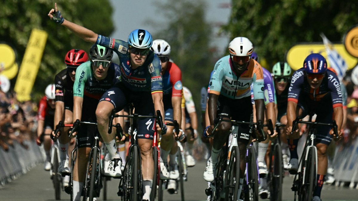 Merlier repite victoria en el sprint de Bergerac; Del Toro es tercero