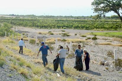 Cuatro Ciénegas fortalece acciones de conservación ambiental con jornada de limpieza