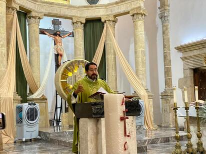 Monseñor invitó a transformar la vida dejando atrás el pecado mediante la fuerza de la fe verdadera.  En la misa correspondiente al XV Domingo del Tiempo