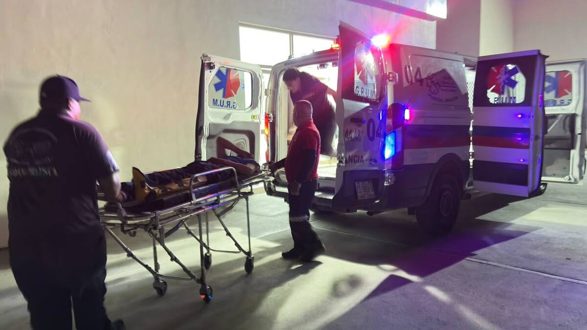 Accidente vial: El conductor de la motocicleta huyó tras el accidente; un adolescente fue hospitalizado.