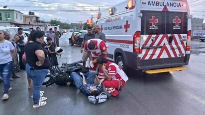 Motociclista resulta lesionado tras fuerte choque en la colonia Borja