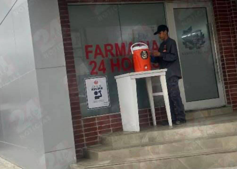 Instalan zona de hidratación en el Centro de Piedras Negras por calor