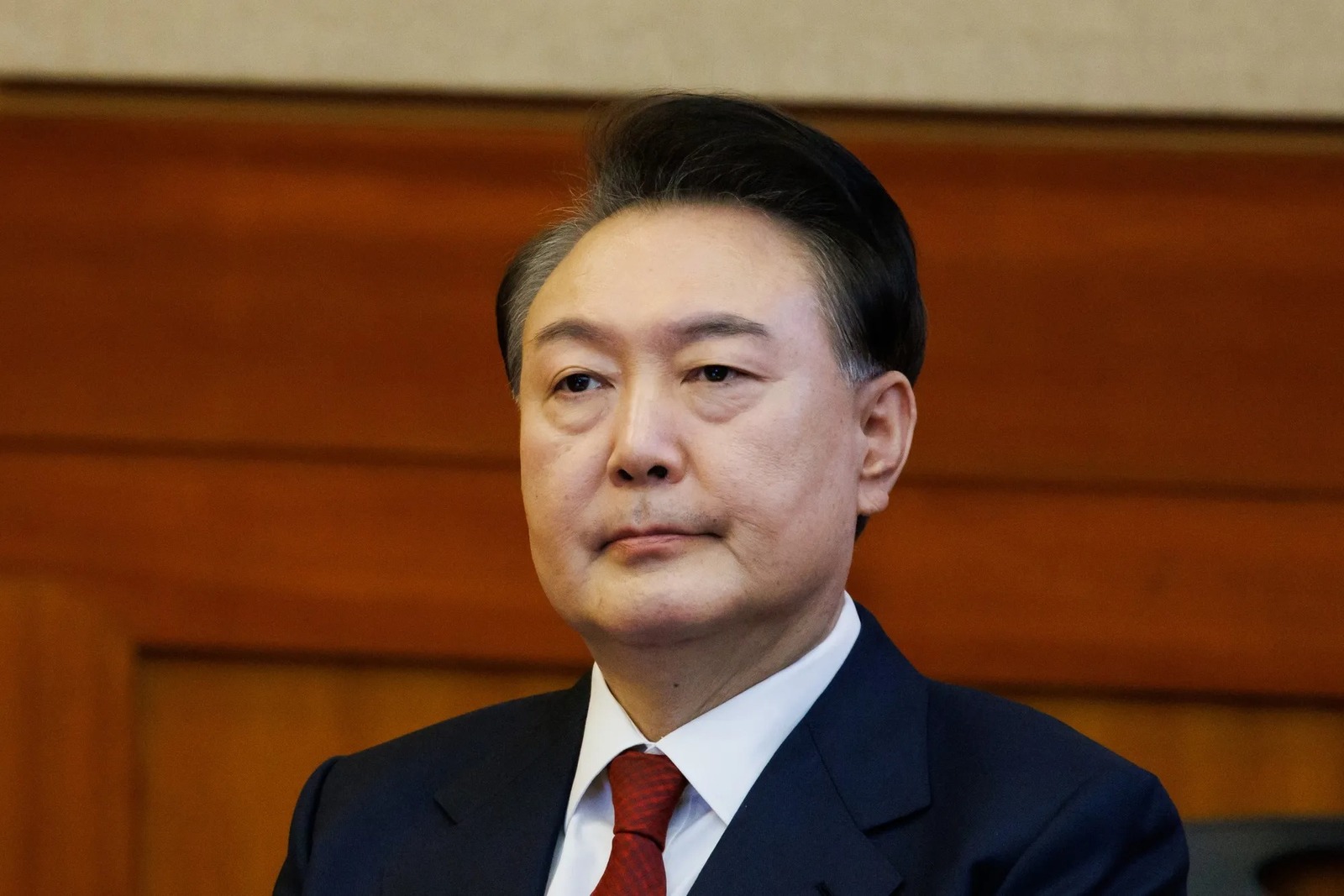 Expresidente surcoreano Yoon Suk Yeol es condenado a dos años de prisión por fraude electoral