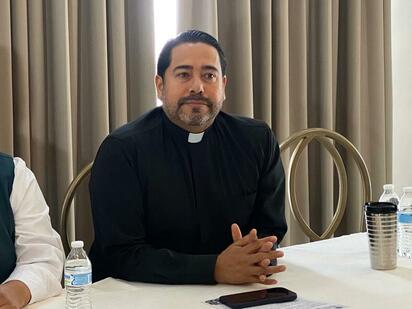 Párroco Néstor Martínez pide fortalecer familias tras dos feminicidios ocurridos en Coahuila esta semana.  El sacerdote Néstor Martínez, de la parroquia