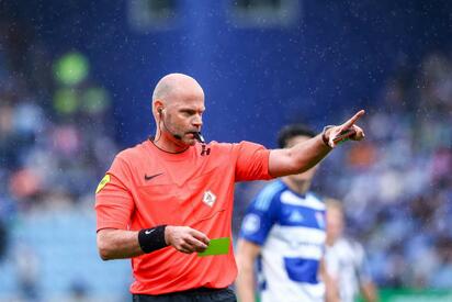 Fallece Rob Dieperink, árbitro excluido del Mundial 2026