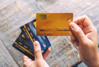 Pagar el mínimo de la tarjeta puede multiplicar tu deuda