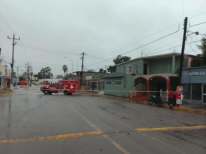 Cierran vado del bulevar Hidalgo en Palaú por fuertes lluvias preventivamente