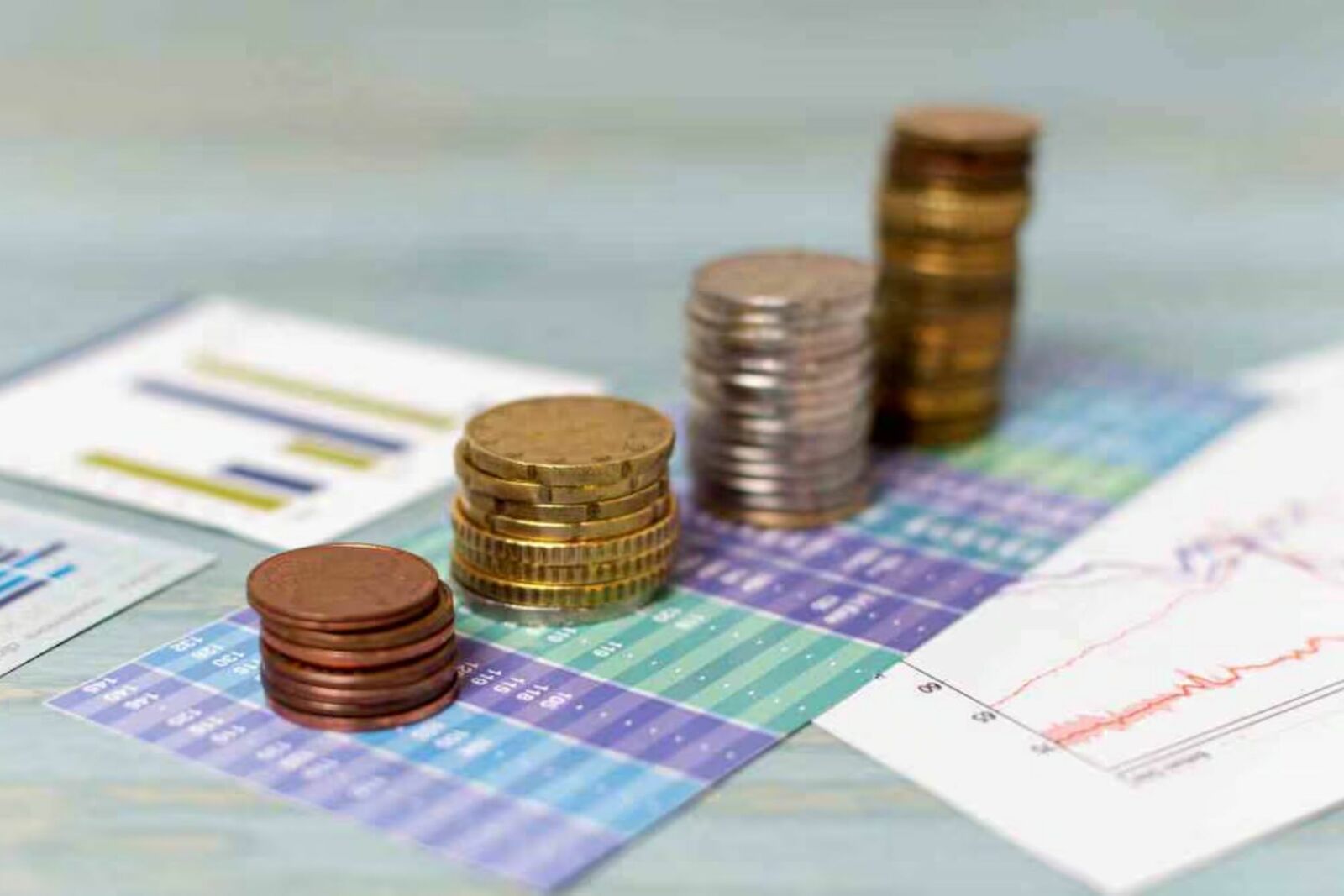 IMEF pide sanear finanzas públicas de México ante riesgo de bajo crecimiento
