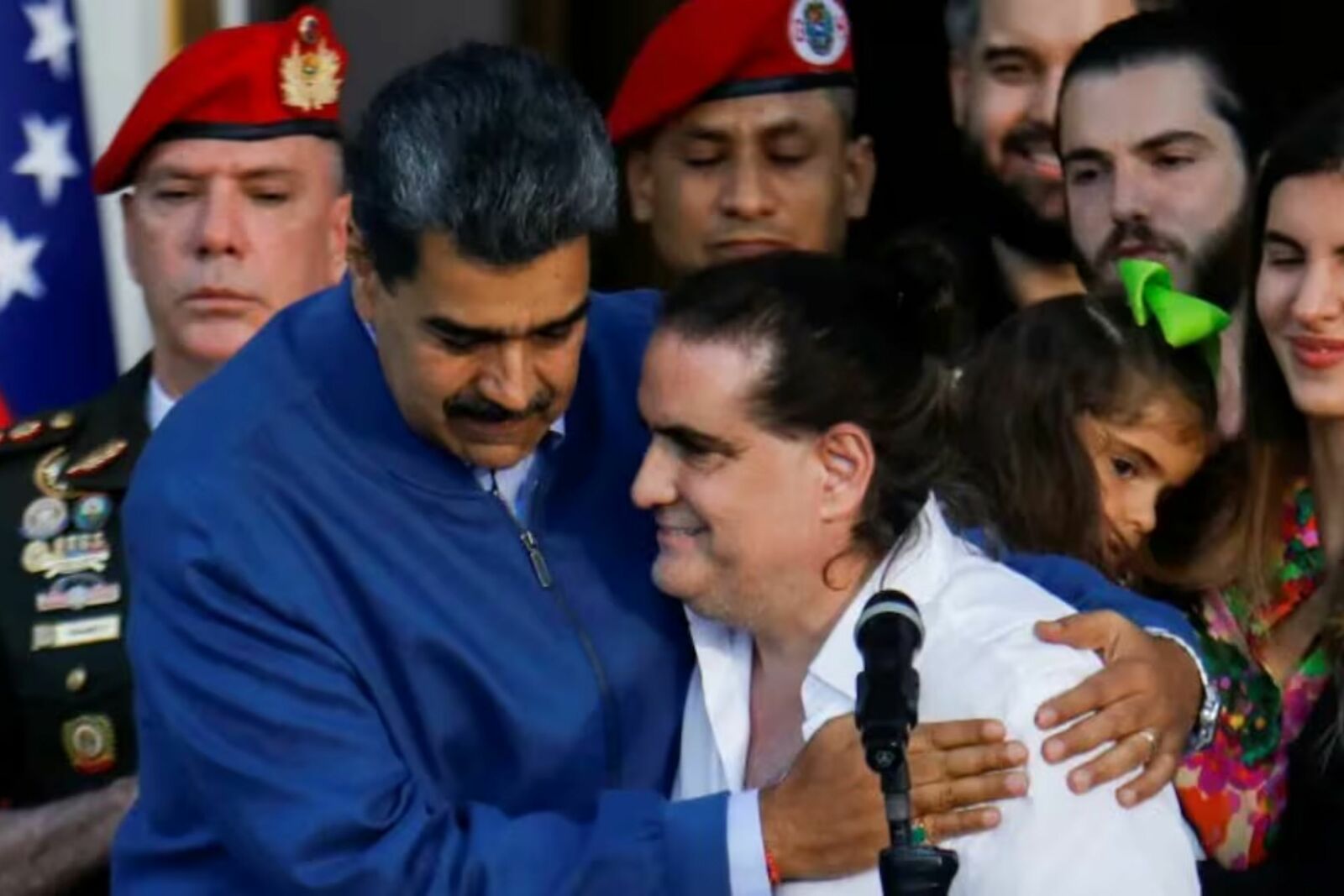 Juez de EU ordena a Nicolás Maduro pagar 314 millones por demanda civil