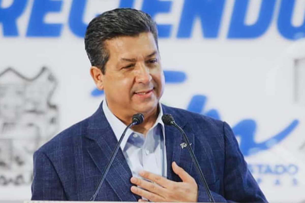 Sheinbaum señala a Cabeza de Vaca como prófugo tras reaparición pública