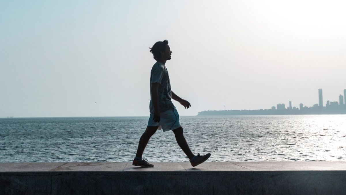 ¿Qué le ocurre a tu cuerpo si caminas 30 minutos todos los días?