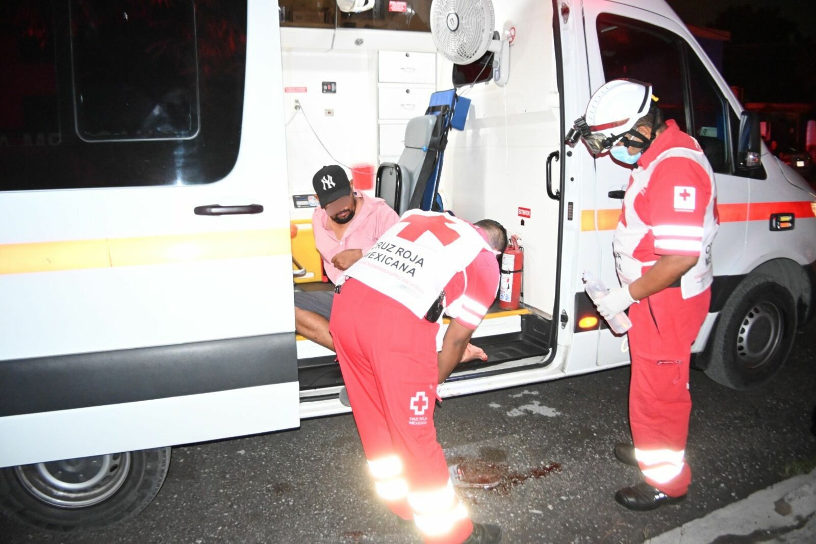 Ataque con arma de balines deja a albañil hospitalizado; investigan a tres presuntos agresores