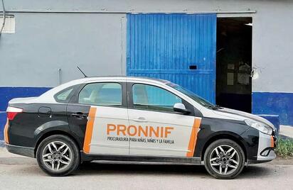 Localizan a menor en situación vulnerable mientras jugaba en calles de Monclova