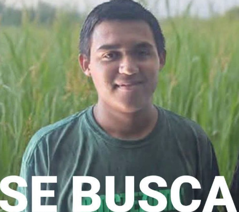 Familia busca a adolescente desaparecido tras salir de su casa en Frontera