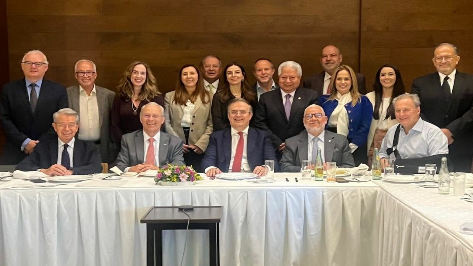 Gobierno y empresarios afinan estrategia para tercera ronda de revisión del T-MEC