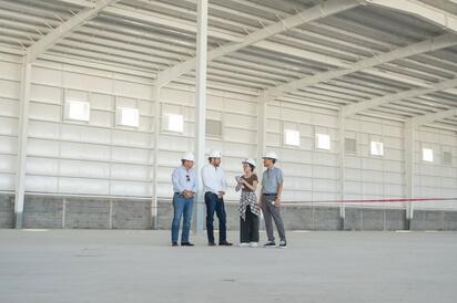 INVERSIÓN El objetivo es presentar las fortalezas competitivas de Monclova y posicionar al municipio como un destino atractivo para nuevas inversiones. Monclova