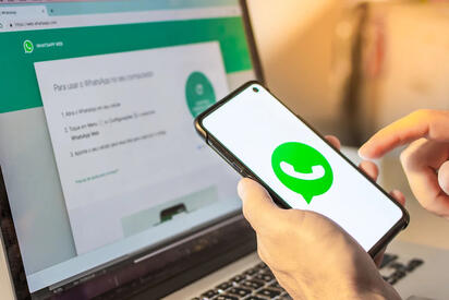 virales WhatsApp prueba un punto verde para indicar usuarios en línea
