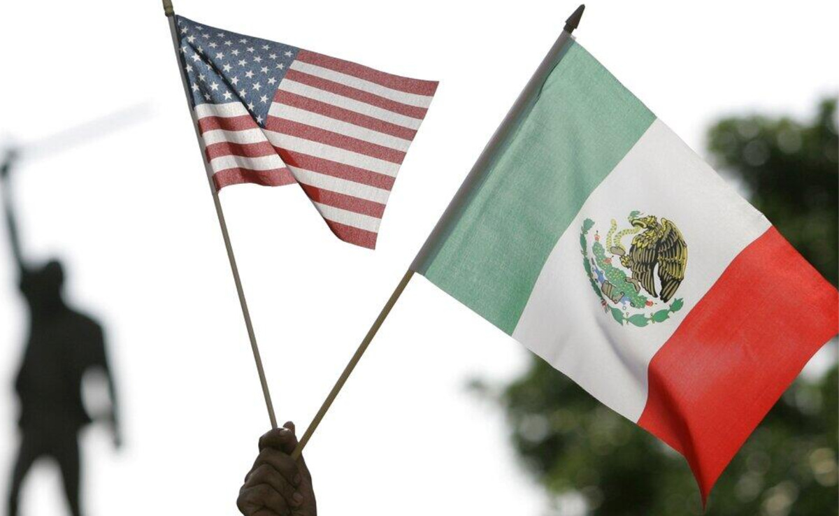 México endurece su postura por muertes de migrantes, pero evita romper con EU
